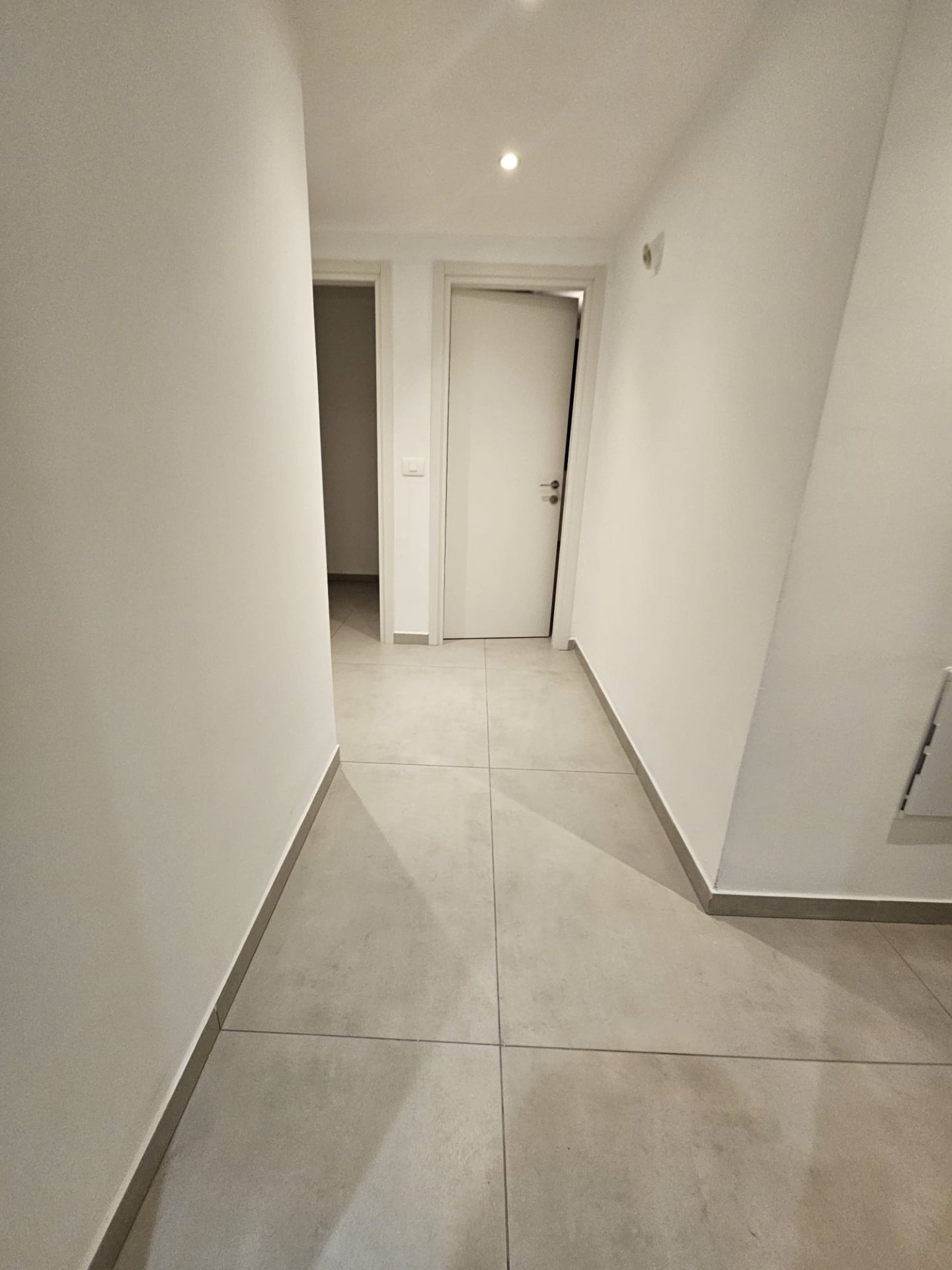 דירה · 4 חדרים · תמונה 8